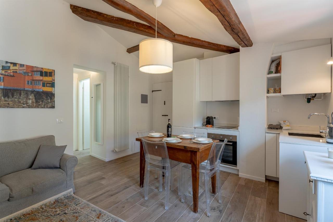Piazza Dei Rossi Due View Apartment Florence Exterior photo